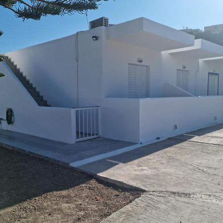 Red Rose Apartment Kámpos Екстериор снимка
