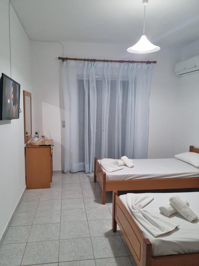Red Rose Apartment Kámpos Екстериор снимка